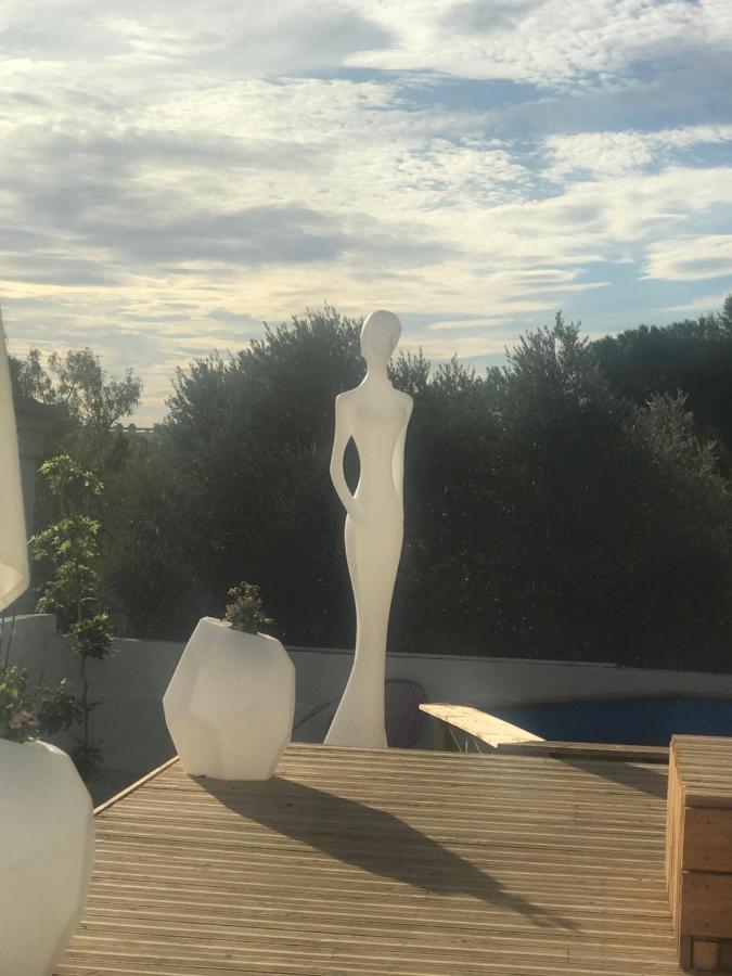 Chambres D'Hotes Les Oliviers - Marignane Esterno foto
