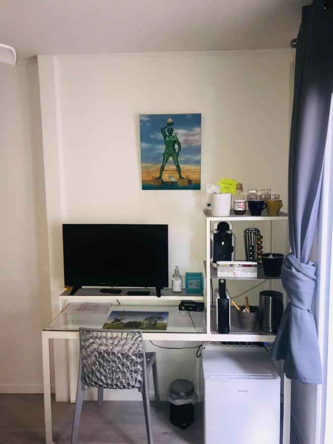 Chambres D'Hotes Les Oliviers - Marignane Esterno foto